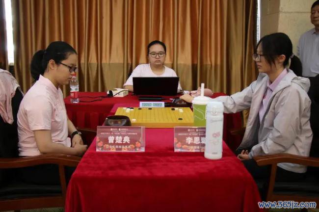  曾楚典vs李念念璇